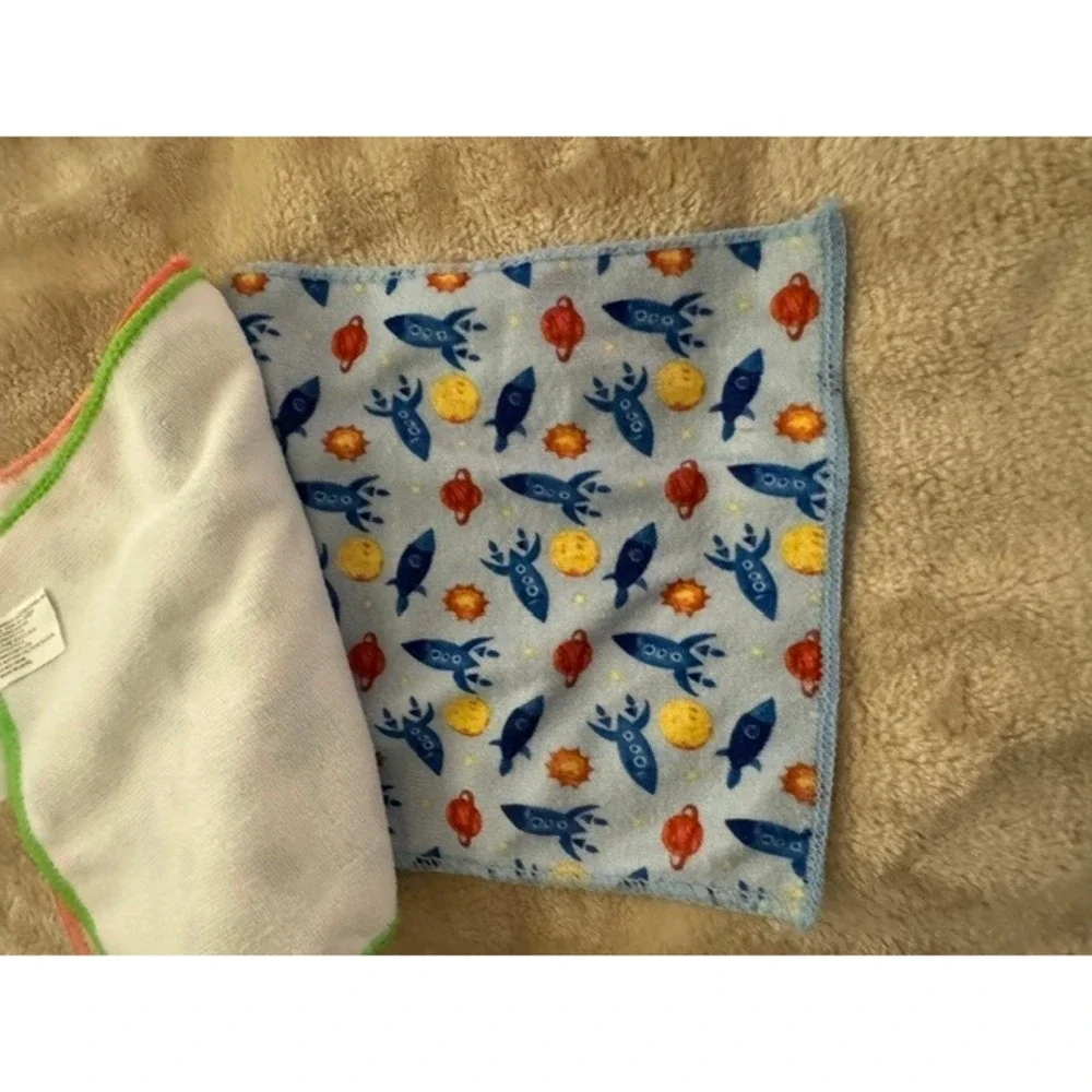 Angel of Mine Baby Washcloths 4 Pack Unicorn Dinosaur Space Safari 8x8 NEW
